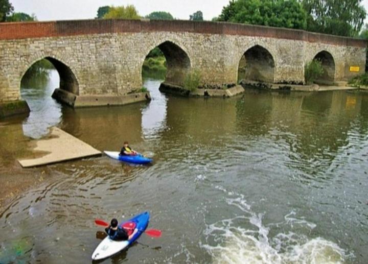 شقة Ramblers Rest Meopham  المظهر الخارجي الصورة